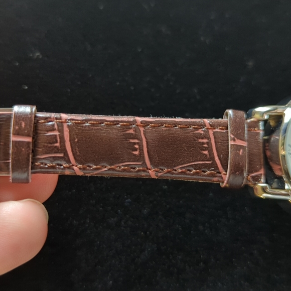 "Toni" Brown Watch (NWT) - Picture 4 of 7